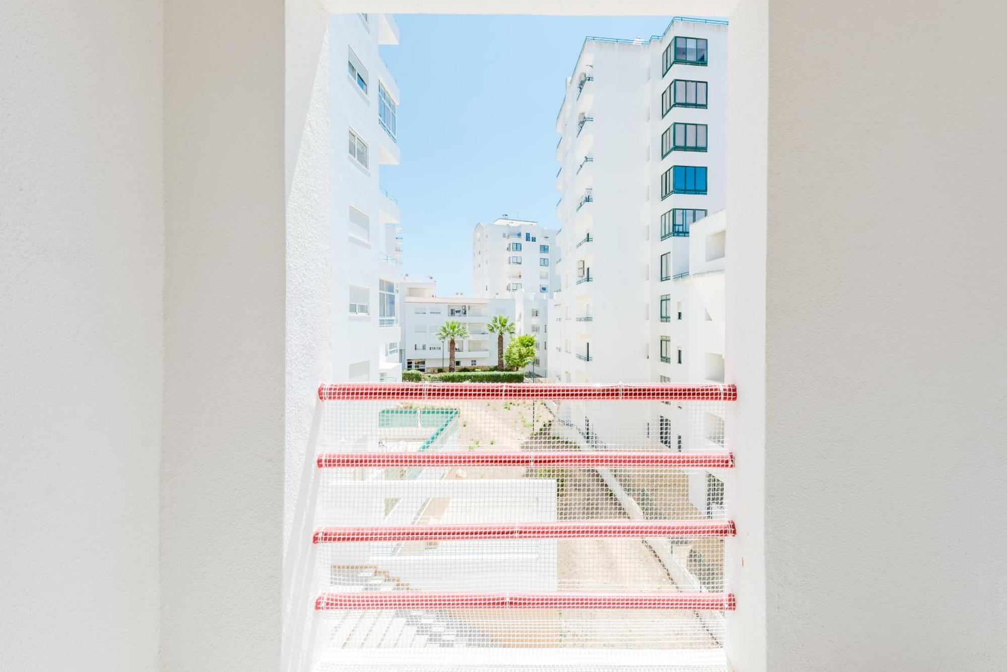 Apartment T1 *